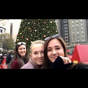 Meet your Posher, Ellie